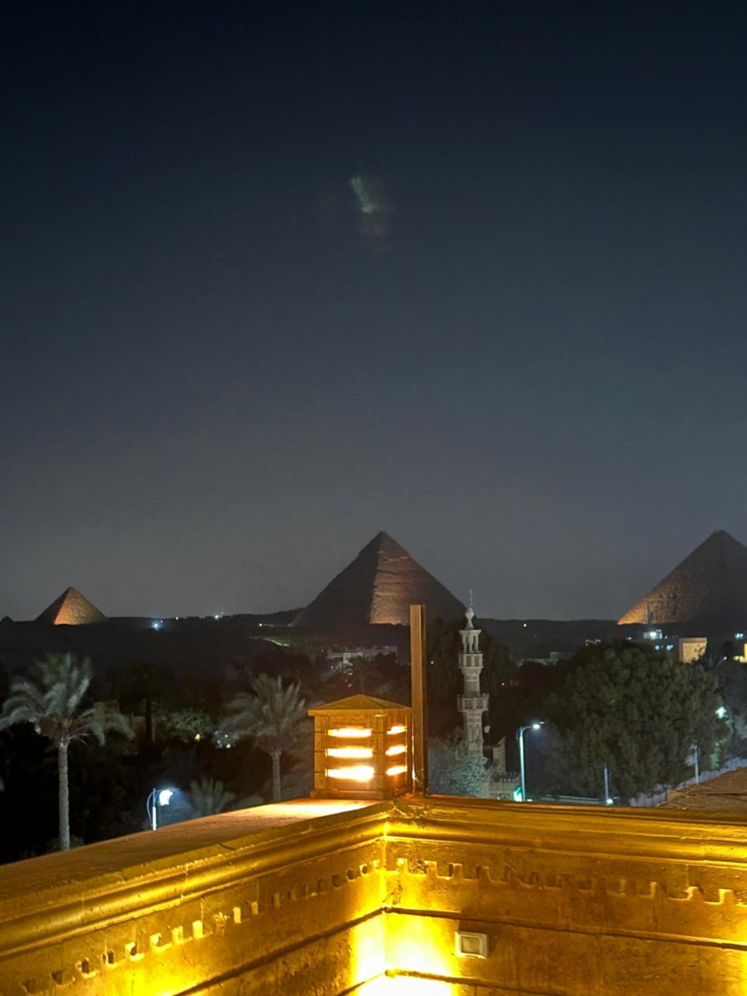 Taj Pyramids View Inn Kafrat al Jabal Exterior photo
