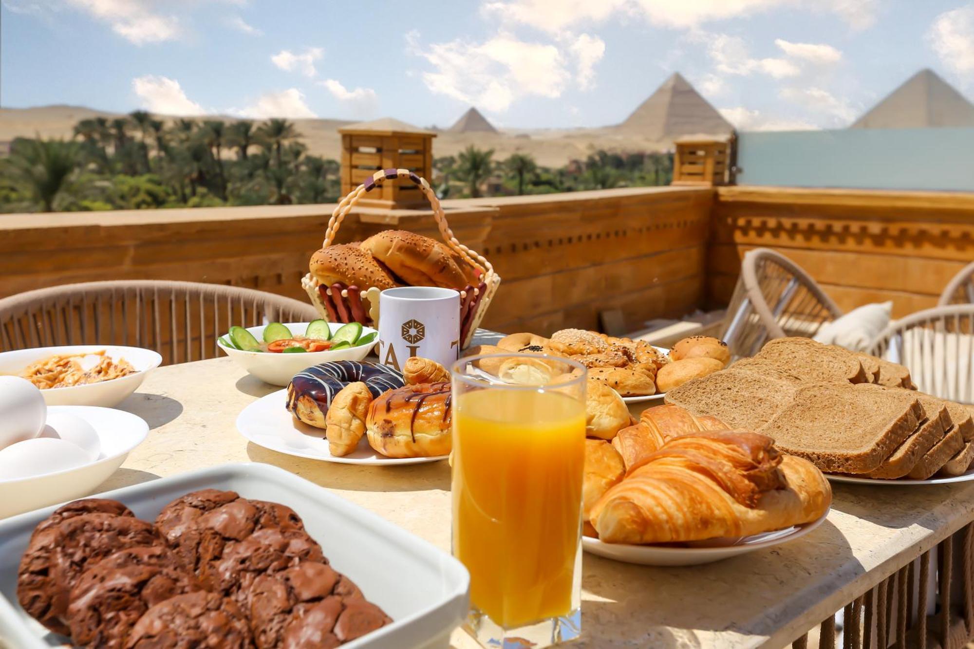 Taj Pyramids View Inn Kafrat al Jabal Exterior photo