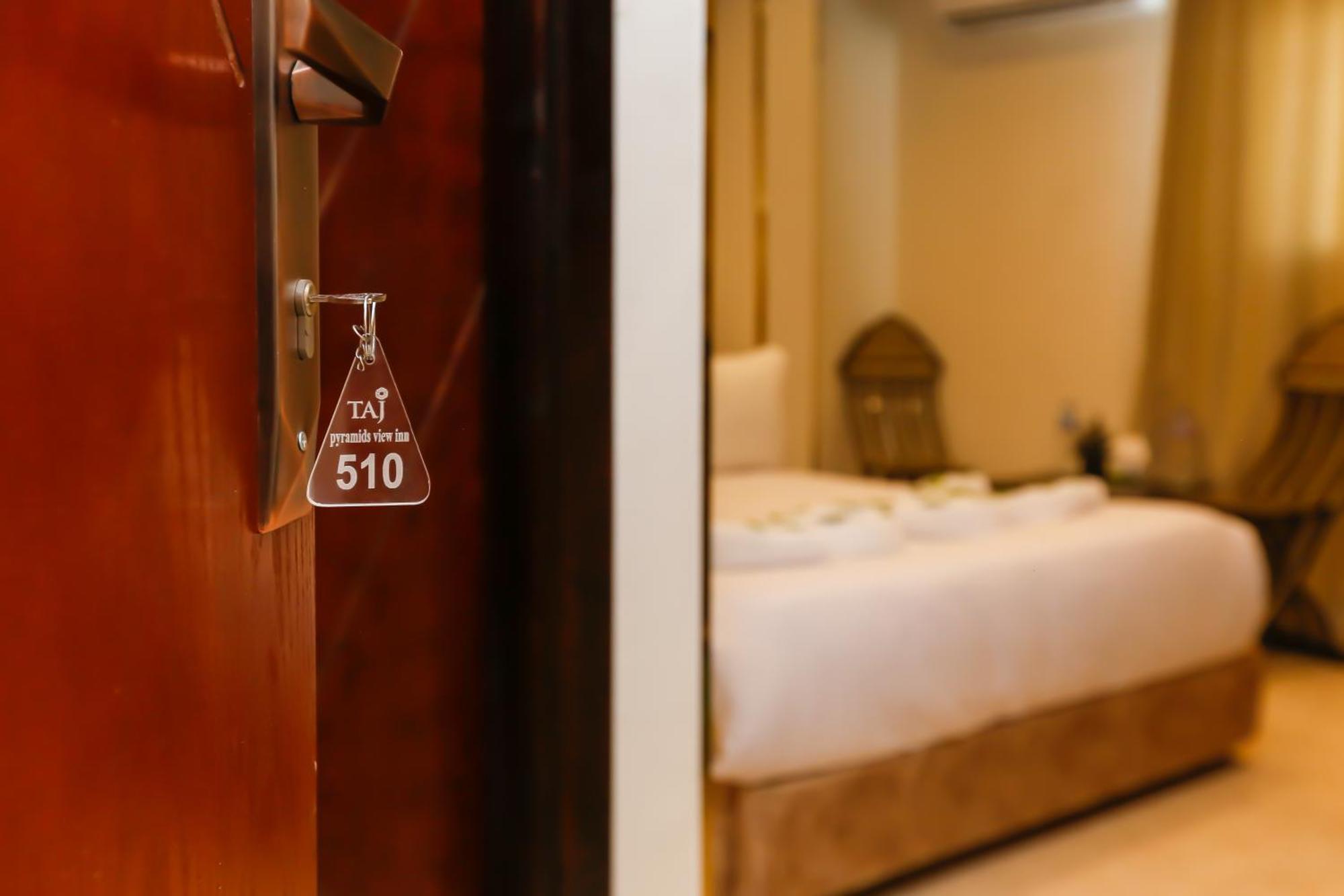 Taj Pyramids View Inn Kafrat al Jabal Exterior photo