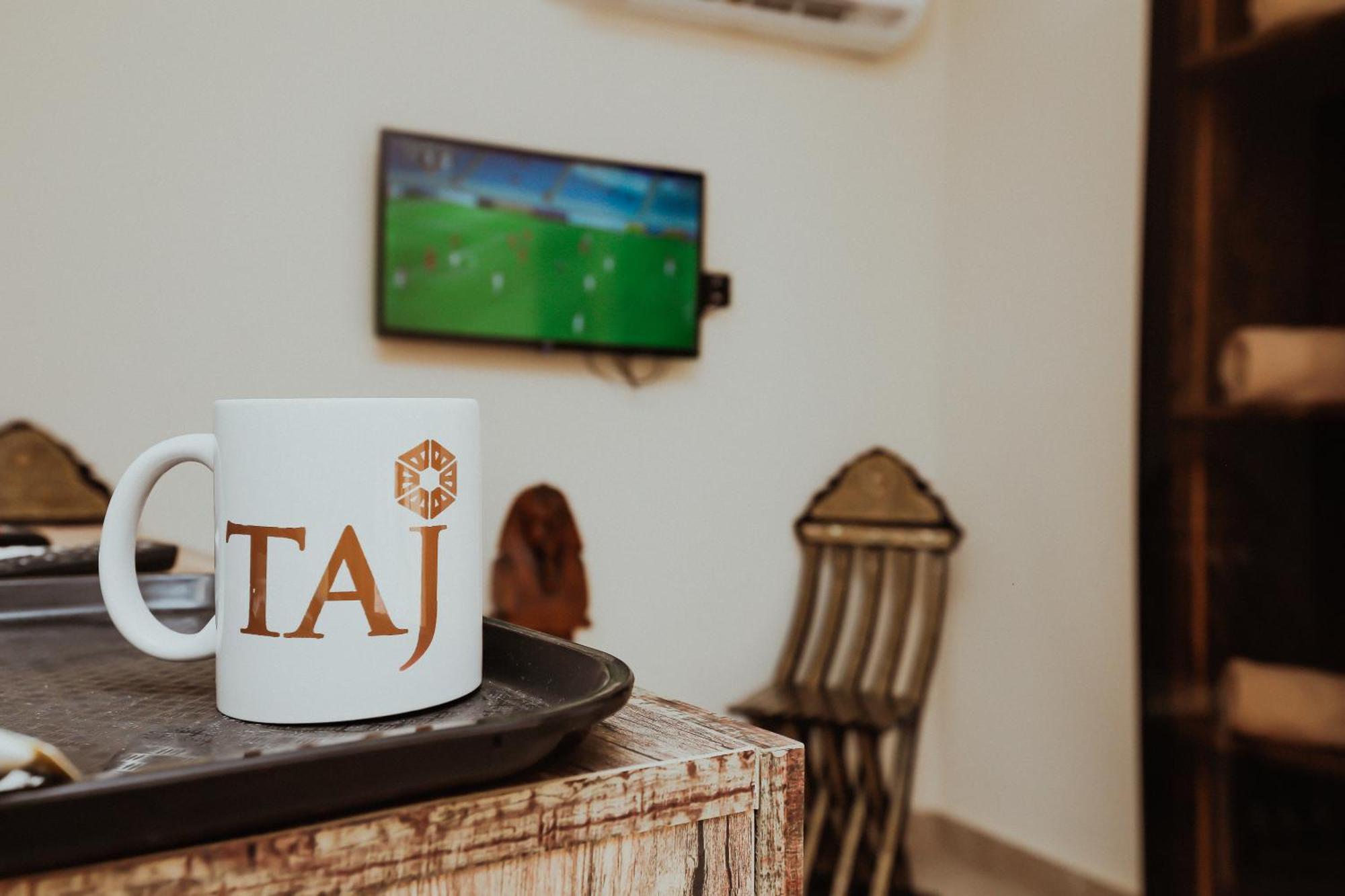 Taj Pyramids View Inn Kafrat al Jabal Exterior photo