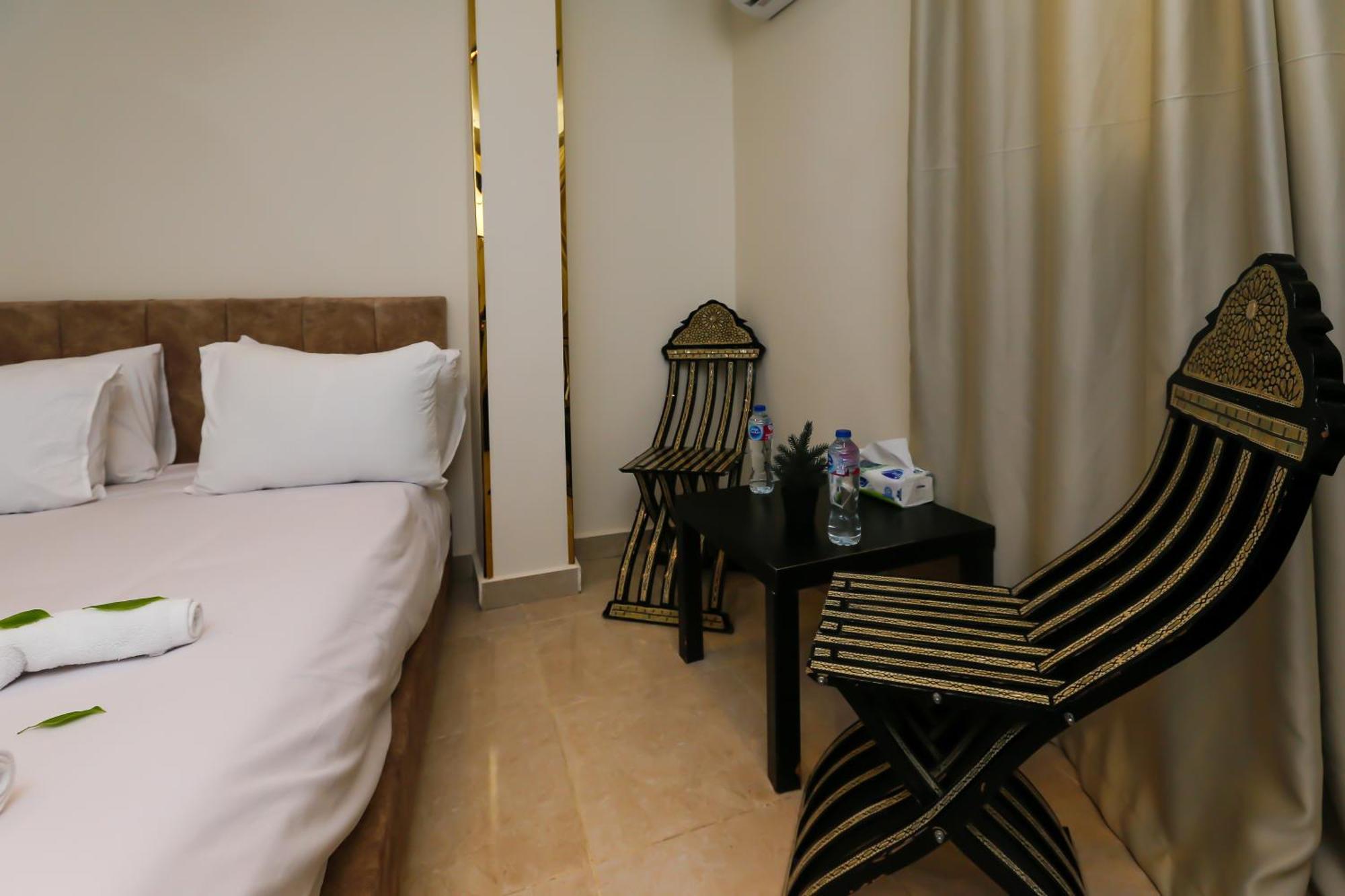 Taj Pyramids View Inn Kafrat al Jabal Exterior photo